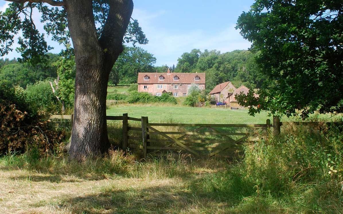 Grove Farm B&B Newnham  Extérieur photo